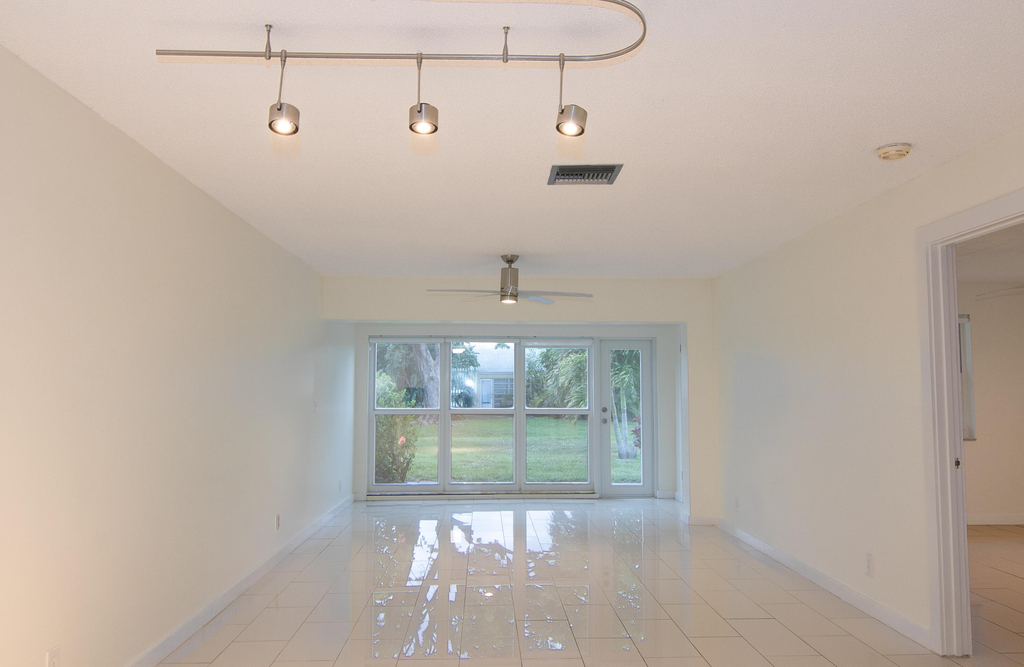 13741 Flora Place - Photo 7
