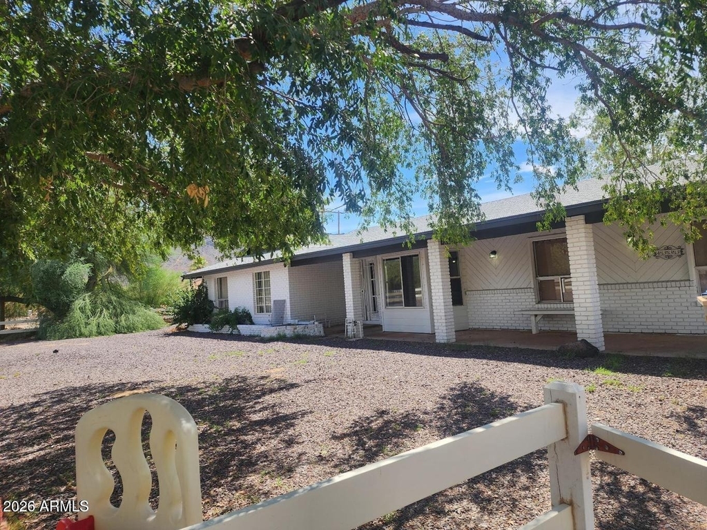 4333 W Carver Road - Photo 4