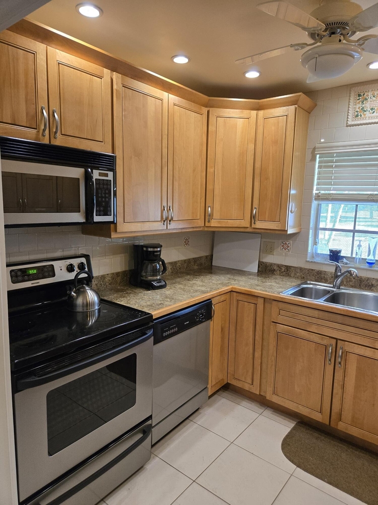 5126 Lakefront Boulevard - Photo 8
