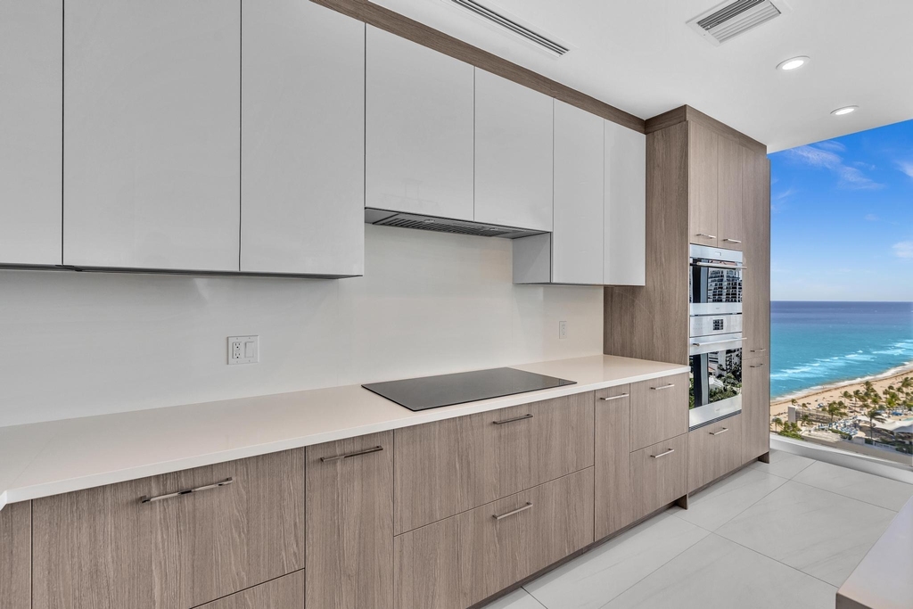 151 N Seabreeze Boulevard - Photo 9