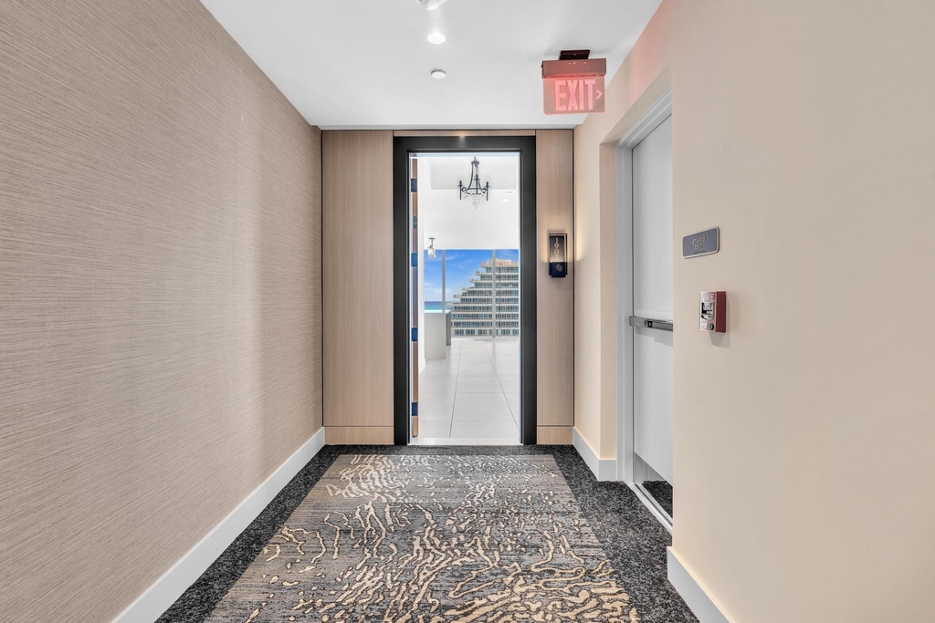 151 N Seabreeze Boulevard - Photo 2