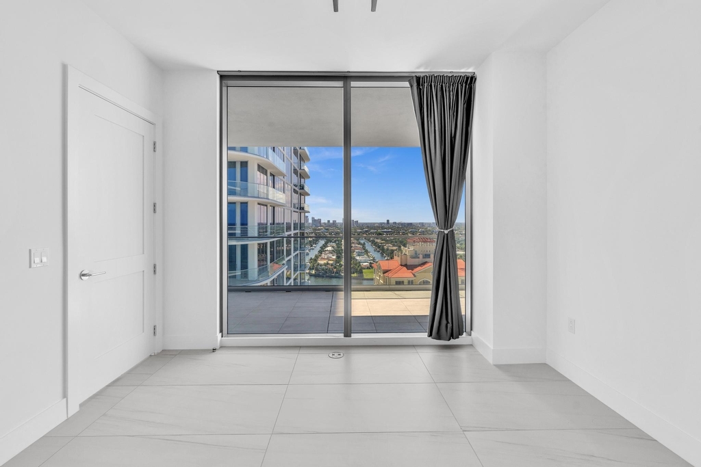 151 N Seabreeze Boulevard - Photo 42