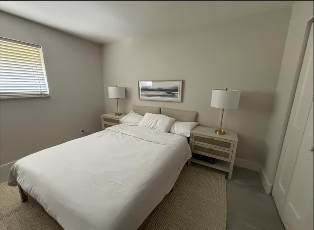 1822 Windsor - Photo 2