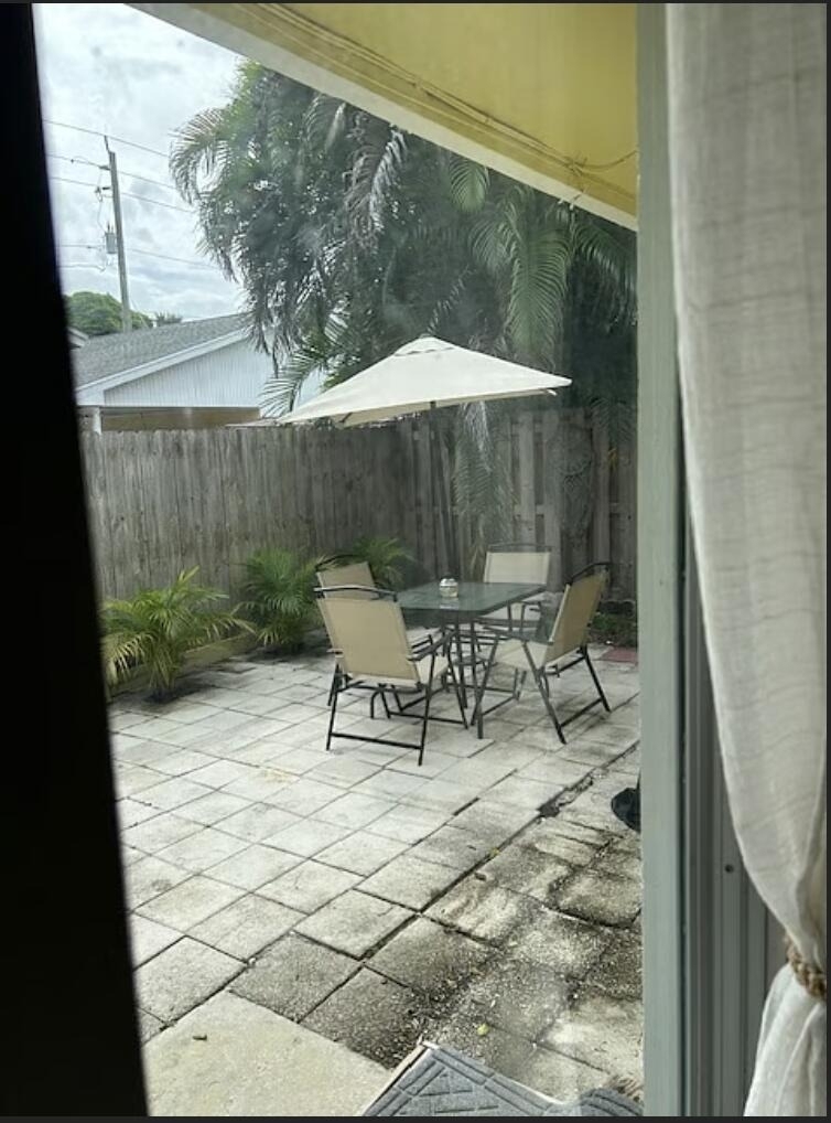 1822 Windsor - Photo 9