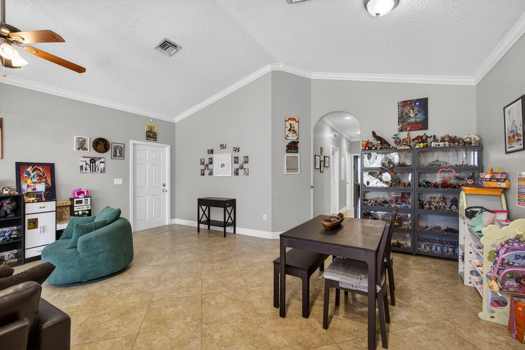 3125 Shelby Way - Photo 5