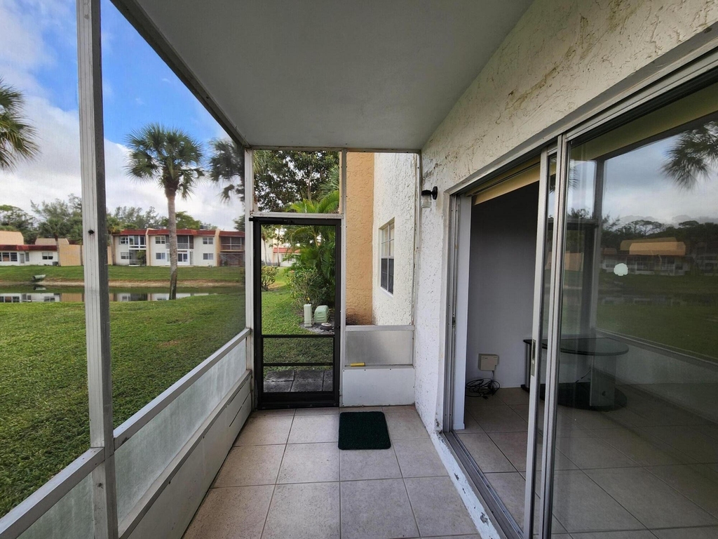 314 Lake Dora Drive - Photo 4