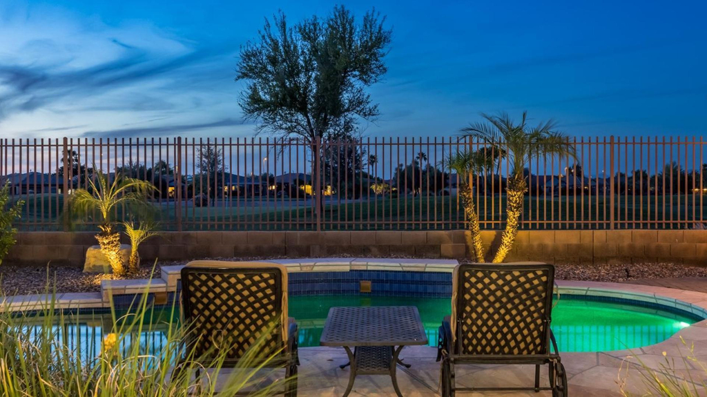 4176 E Clubview Drive - Photo 1