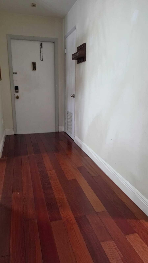 100 Ashbury Road - Photo 2