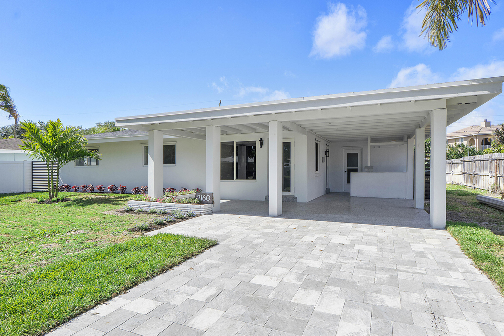 2160 Ne 53rd Street - Photo 7