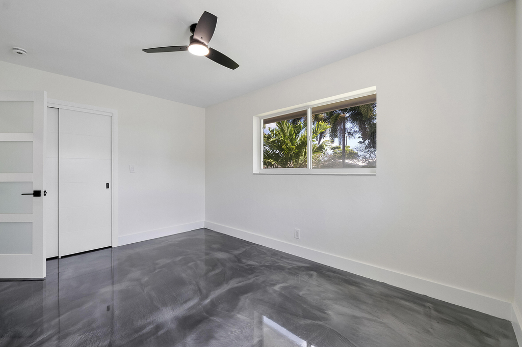 2160 Ne 53rd Street - Photo 27