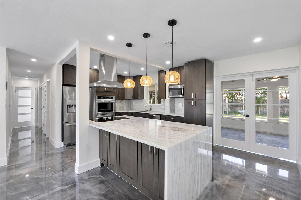 2160 Ne 53rd Street - Photo 14
