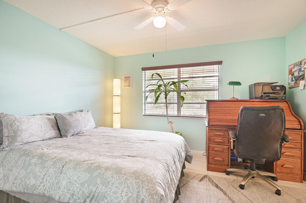 1141 Calamondin Terrace - Photo 10