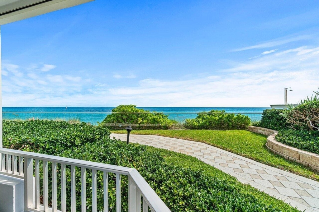 5200 N Ocean Drive - Photo 0