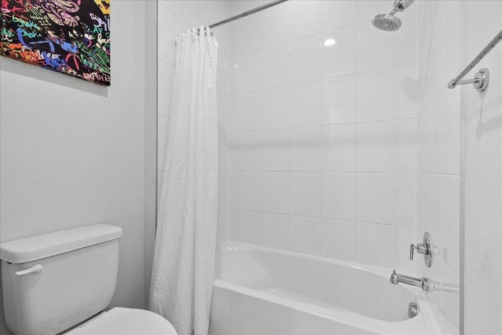 16493 Helix Court - Photo 14