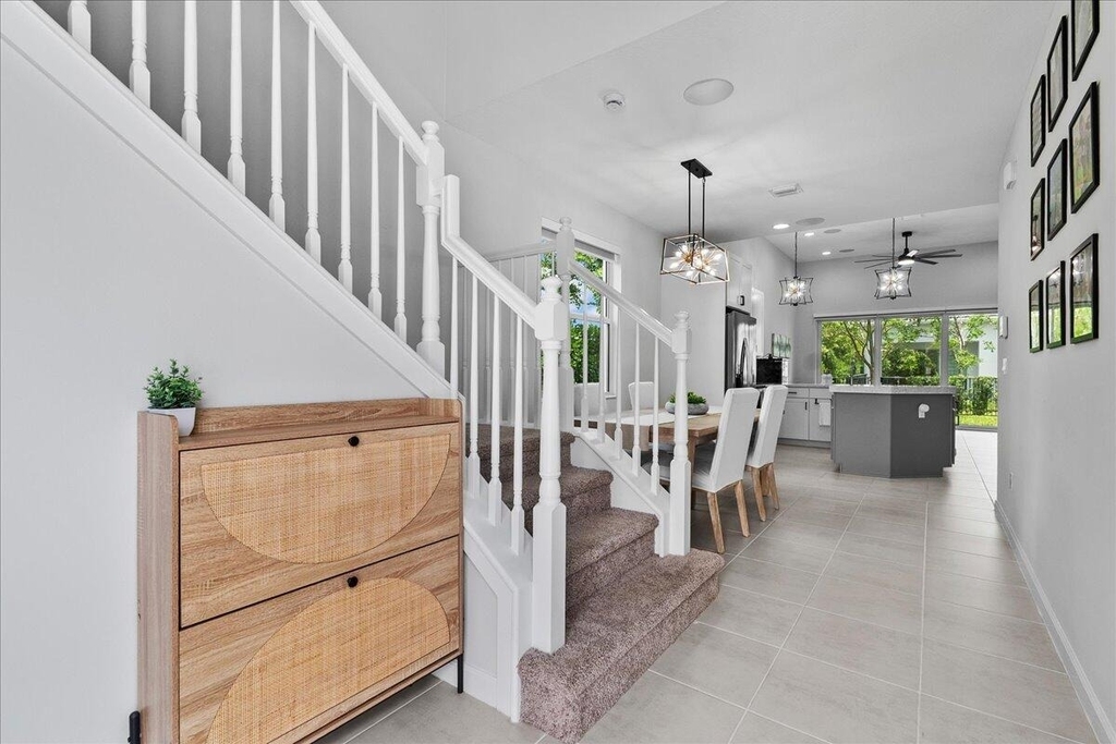 16493 Helix Court - Photo 4