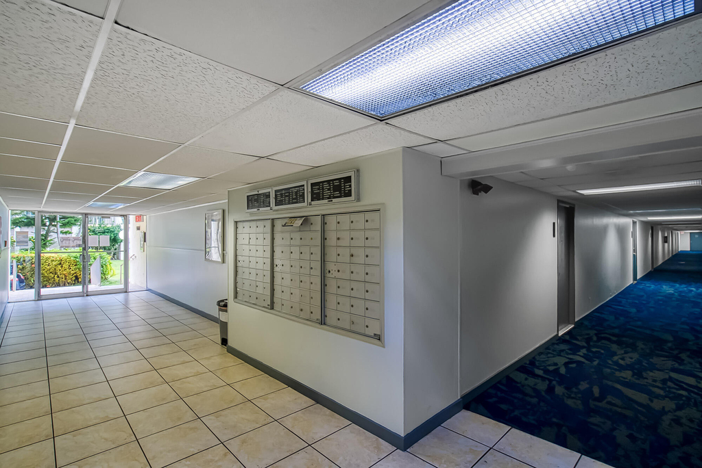 2000 Atlantic Shores Boulevard - Photo 8