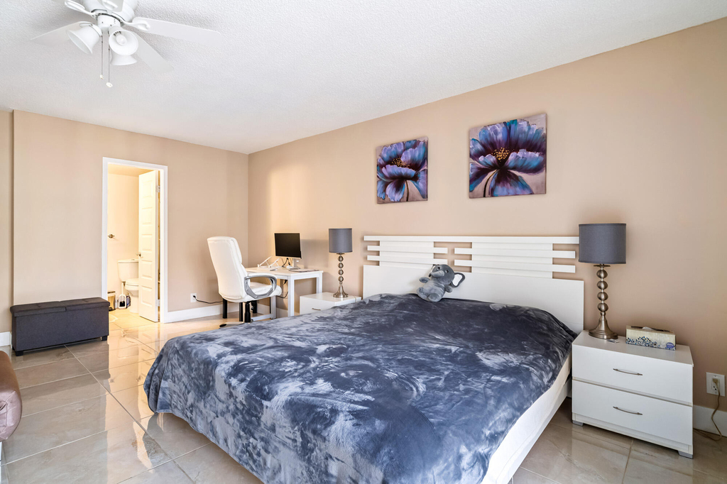 2000 Atlantic Shores Boulevard - Photo 32