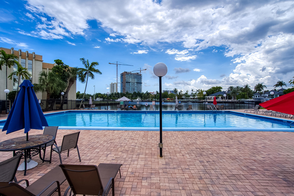 2000 Atlantic Shores Boulevard - Photo 47