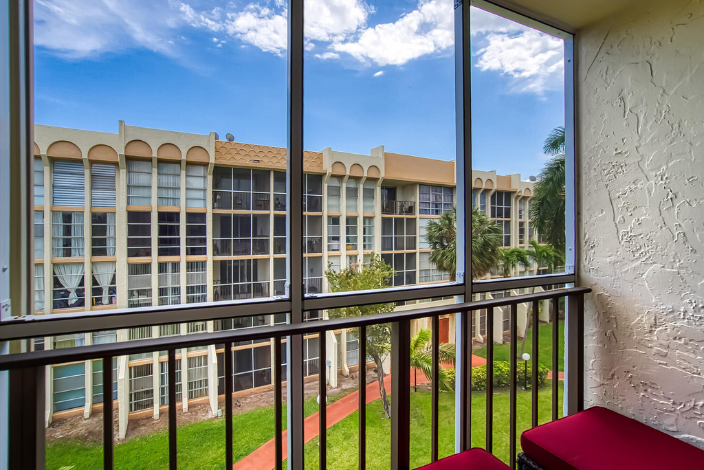 2000 Atlantic Shores Boulevard - Photo 43