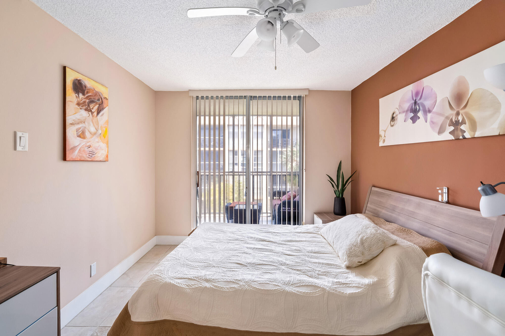 2000 Atlantic Shores Boulevard - Photo 21