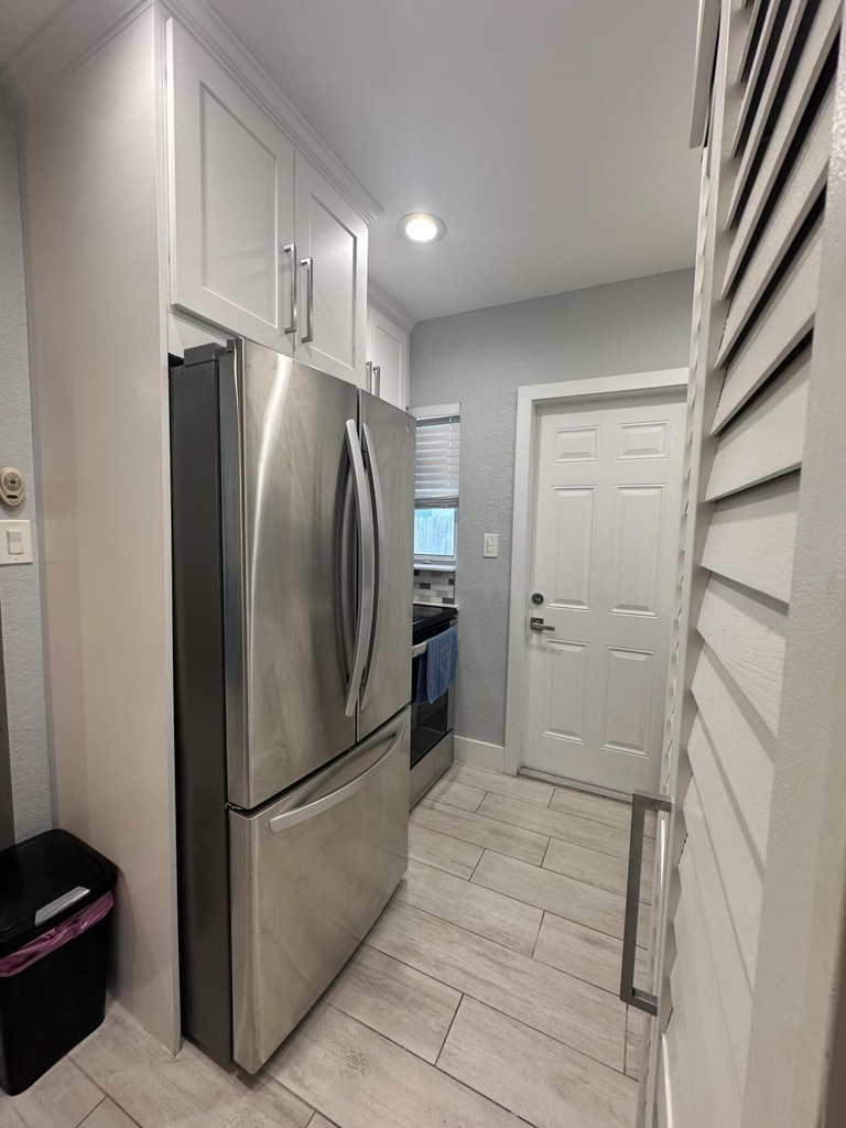 119 Sunrise Avenue - Photo 6
