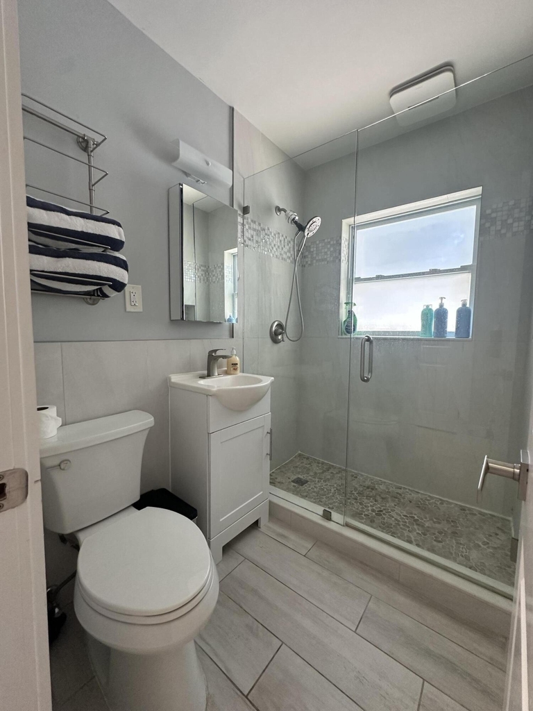 119 Sunrise Avenue - Photo 8