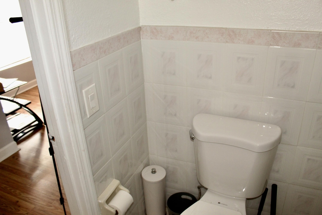 1558 Ne 30th Street - Photo 30