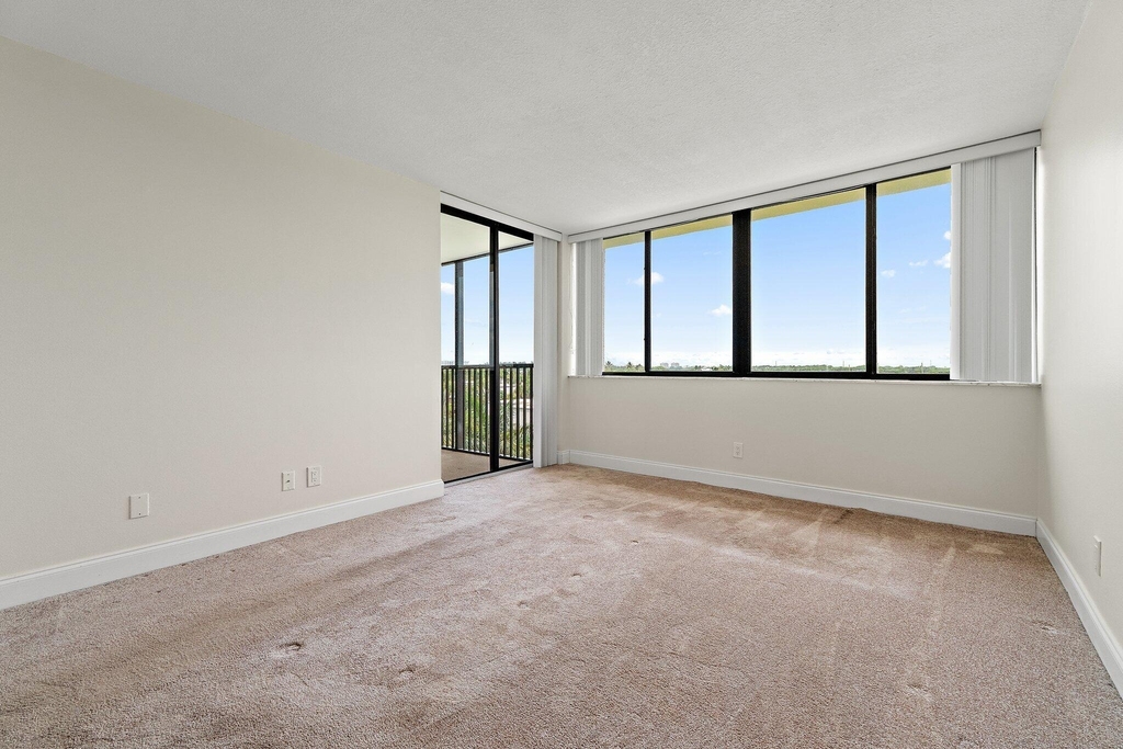 1605 S Us Highway 1 - Photo 48