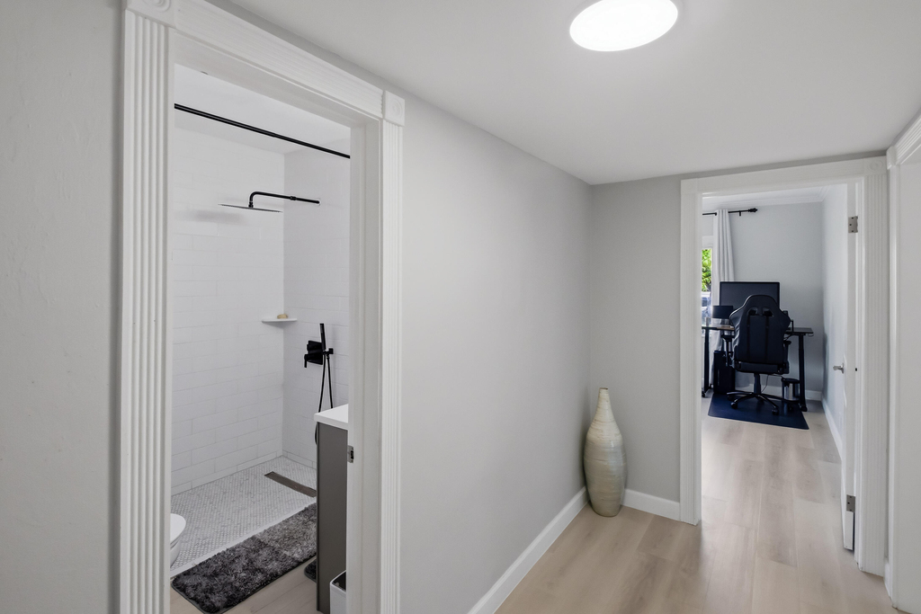 836 Ne 17th Terrace - Photo 24