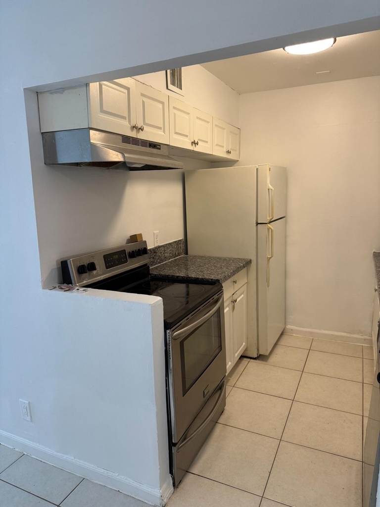 1500 N Congress Avenue - Photo 4