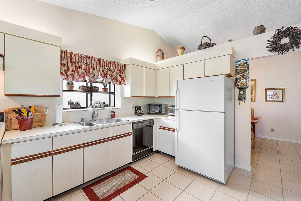 31 Columbia Court - Photo 12