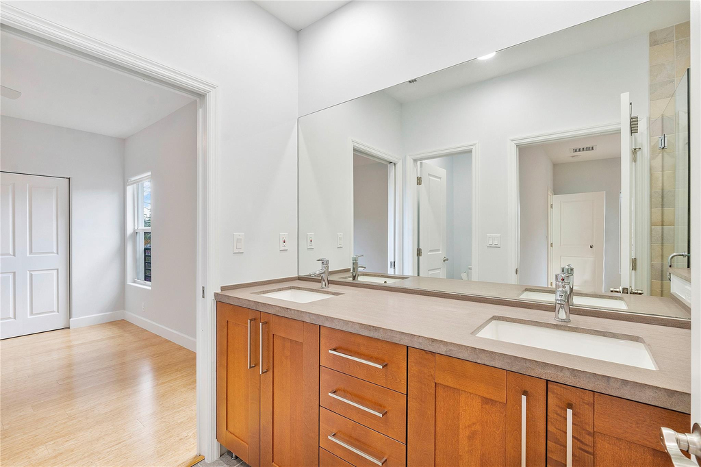825 Ne 17th Way - Photo 17