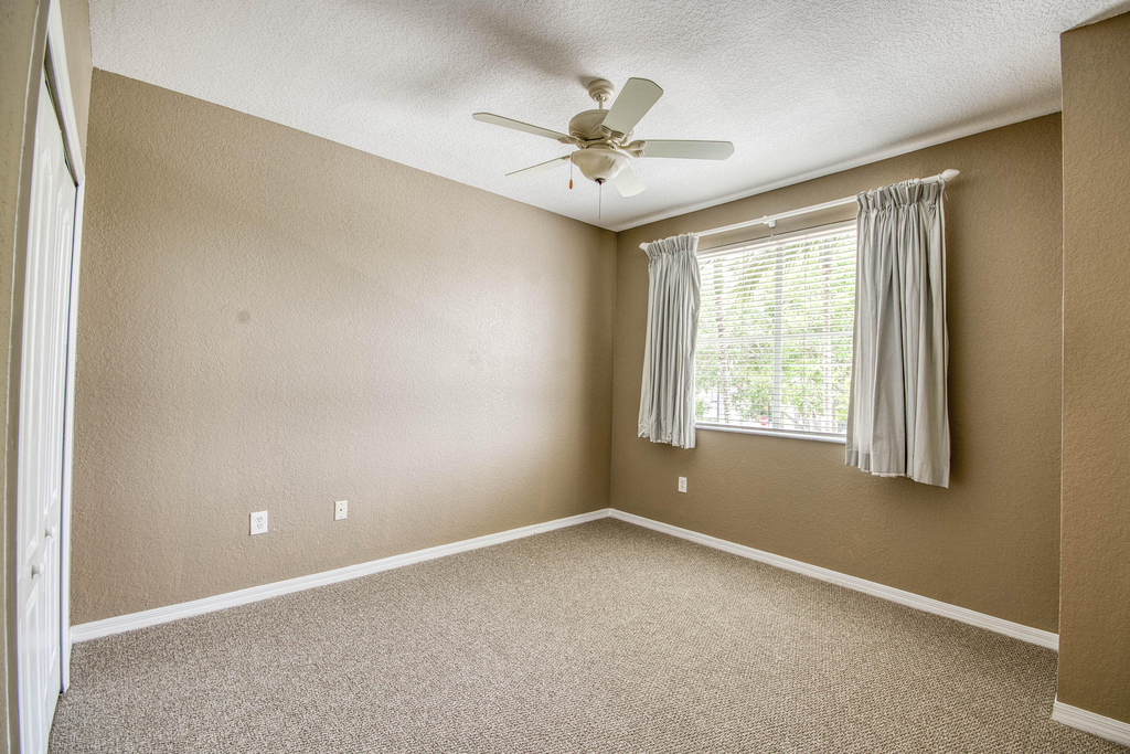11010 Legacy Drive - Photo 12