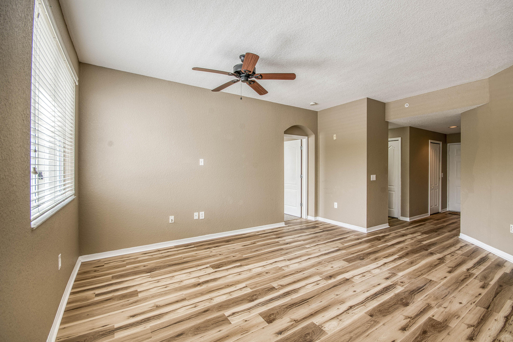 11010 Legacy Drive - Photo 11