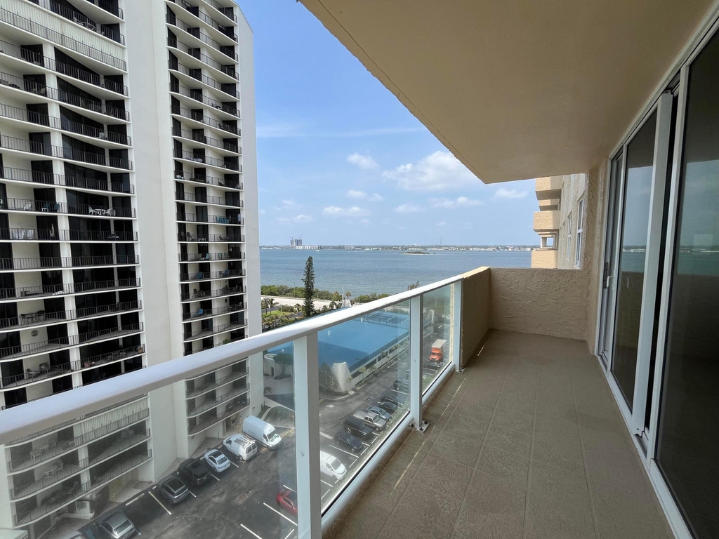 5440 N Ocean Drive - Photo 23