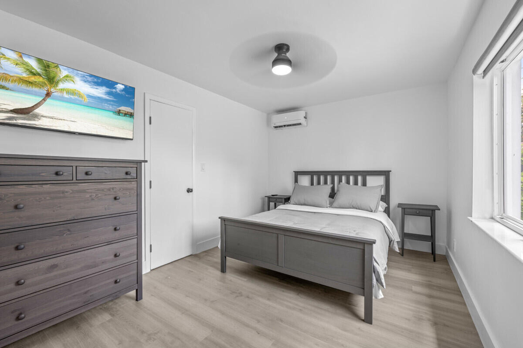 2021 Plunkett Street - Photo 4