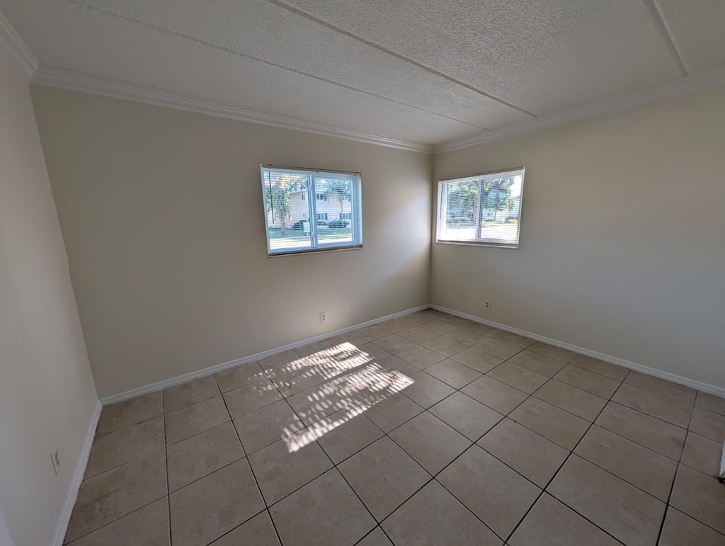 817 Lighthouse Drive - Photo 13