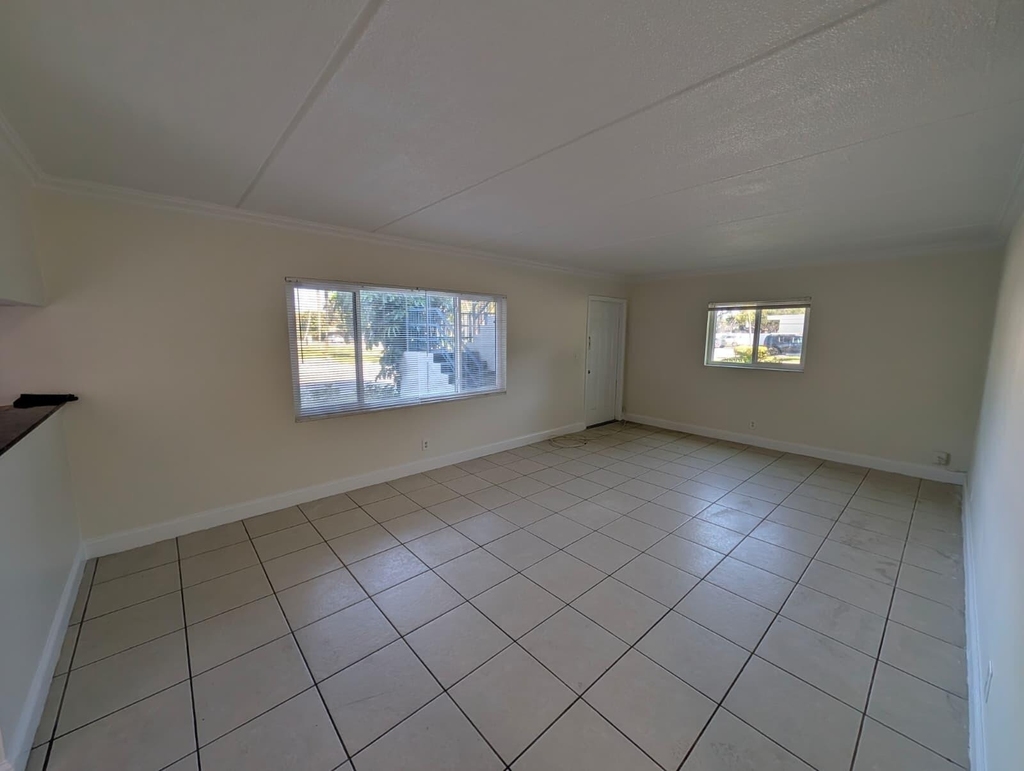 817 Lighthouse Drive - Photo 5