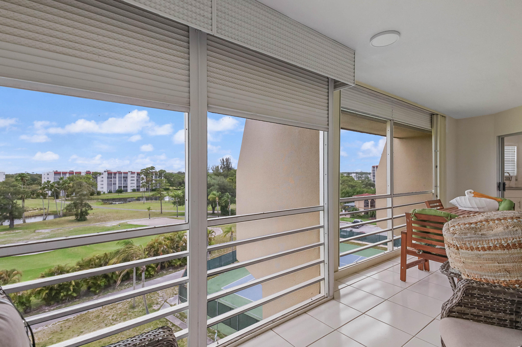 3661 Via Poinciana - Photo 9
