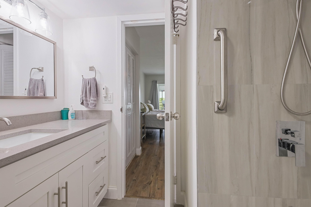 3661 Via Poinciana - Photo 15