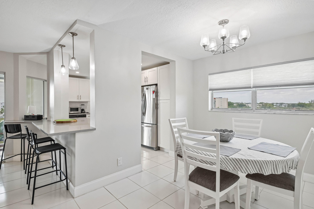 3661 Via Poinciana - Photo 7