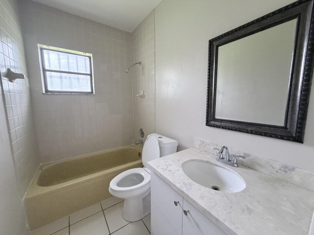 639 Sw 3rd Terrace - Photo 7