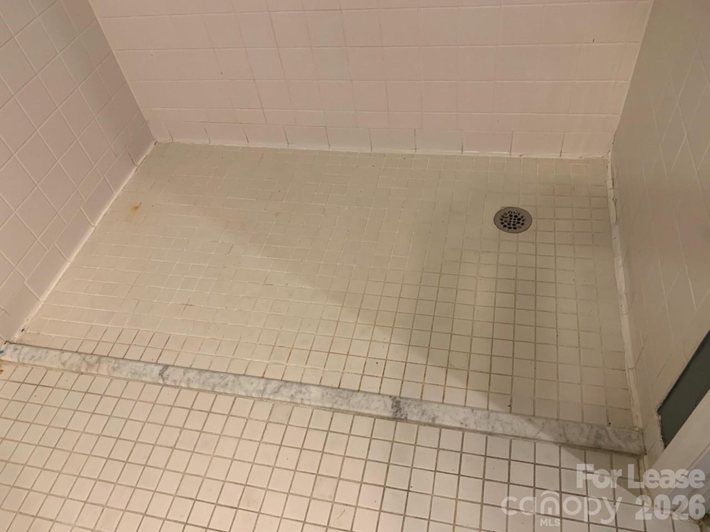 216 W Statesville Avenue - Photo 12