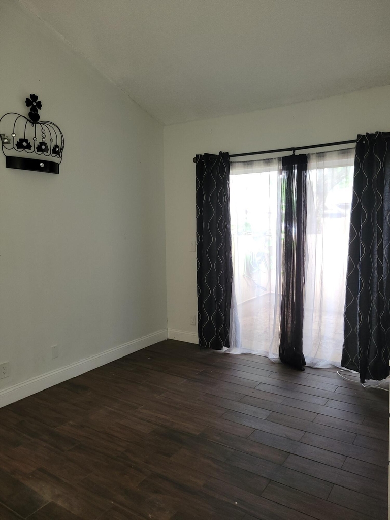3605 Nw 21st Court - Photo 15