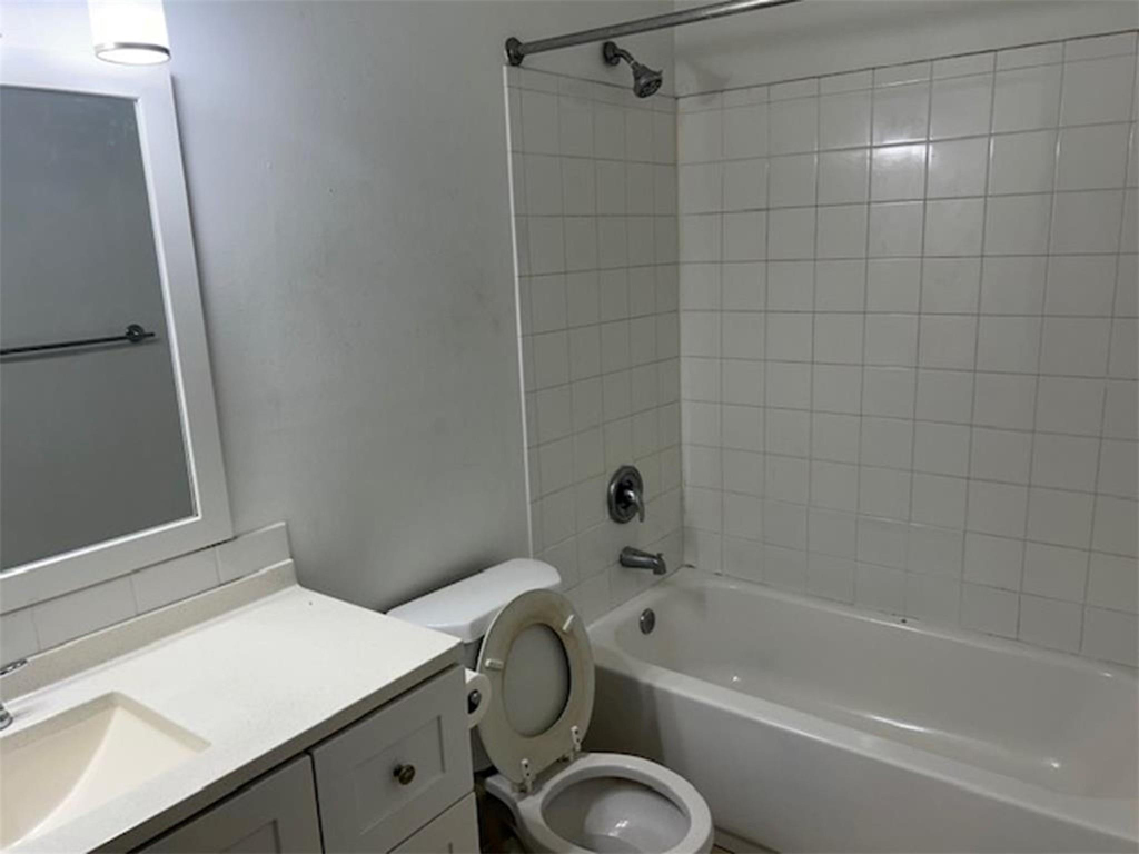 1089 N Benoist Farms Road - Photo 13