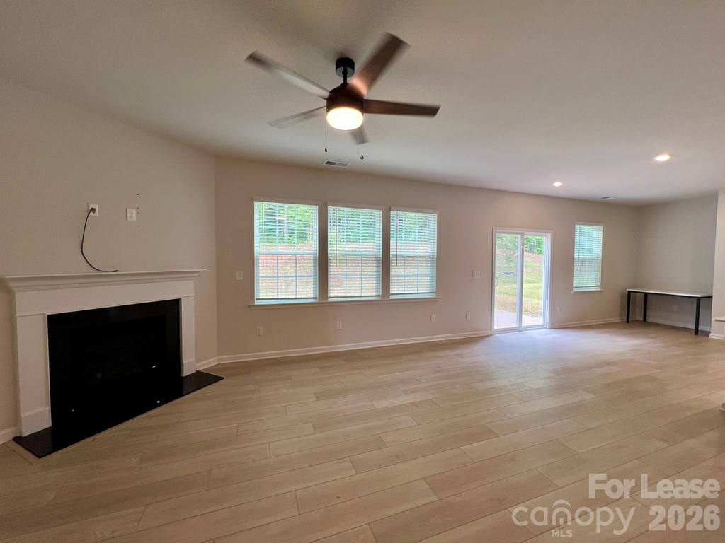 314 Hamptons Cove Road - Photo 8