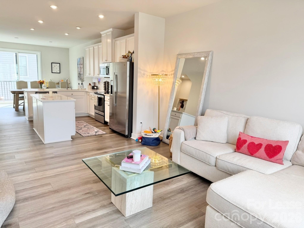 3735 S Tryon Street - Photo 9