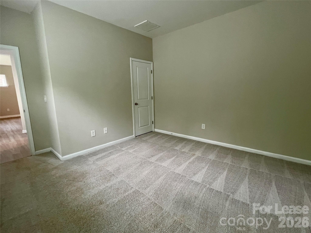 601 Deep River Way - Photo 6