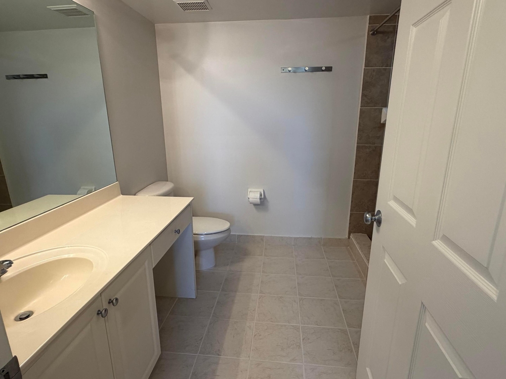 519 E Sheridan Street - Photo 8