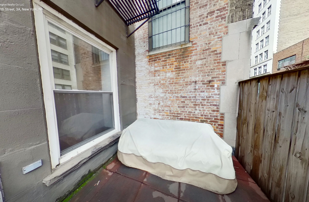 122 East 27th Street - Photo 6